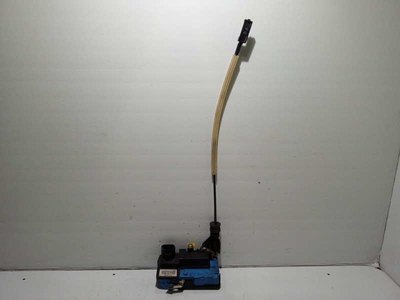 Recambio de cerradura puerta delantera izquierda para volvo v70 familiar referencia OEM IAM 30784976  