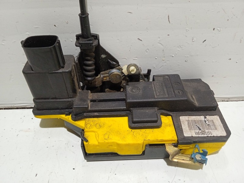 Recambio de cerradura puerta trasera izquierda para volvo v70 familiar referencia OEM IAM 8650553 30699760 