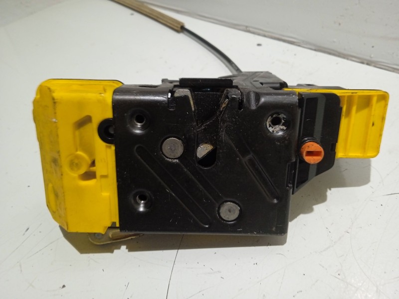 Recambio de cerradura puerta trasera izquierda para volvo v70 familiar referencia OEM IAM 8650553 30699760 