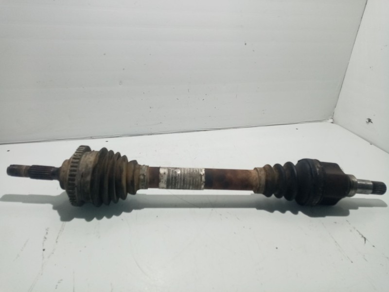 Recambio de transmision delantera izquierda para peugeot 206 berlina 1.4 hdi referencia OEM IAM 3272CQ 32727E 