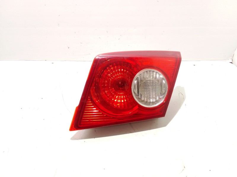 Recambio de piloto trasero derecho interior para chevrolet lacetti (j200) 1.6 referencia OEM IAM 96551217  