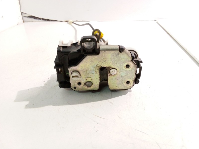 Recambio de cerradura puerta trasera izquierda para fiat panda (169) 1.2 cat referencia OEM IAM 46803516  