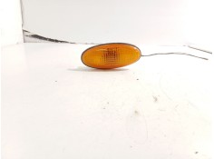 Recambio de piloto lateral derecho para nissan np300 pick-up (lcd22) double cab 4x4 referencia OEM IAM 2616070N0A  