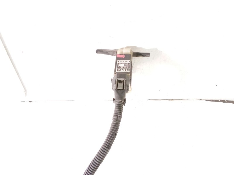 Recambio de bomba limpia para hyundai tucson (jm) 2.0 referencia OEM IAM 985102C100  