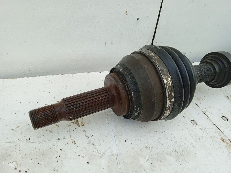 Recambio de transmision delantera derecha para nissan interstar (x70) referencia OEM IAM 8200414937  