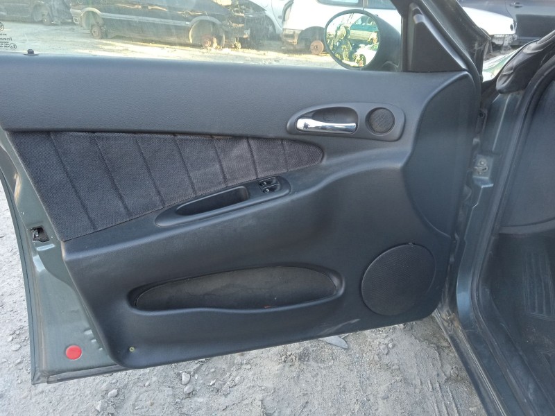 alfa romeo 156 (932_) del año 1997