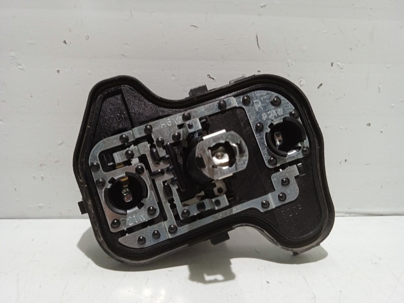 Recambio de portalamparas para volkswagen golf v variant (1k5) 1.9 tdi referencia OEM IAM   