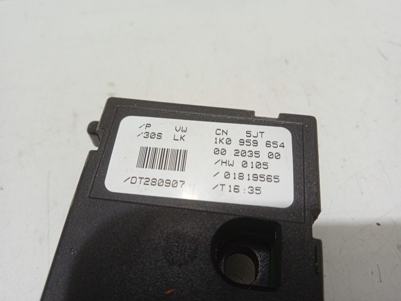 Recambio de sensor para volkswagen golf v variant (1k5) 1.9 tdi referencia OEM IAM 1K0959654  