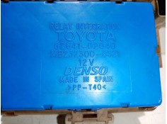 Recambio de caja reles / fusibles para toyota corolla (_e12_) 2.0 d-4d (cde120r_, cde120l_) referencia OEM IAM 8264102040   2