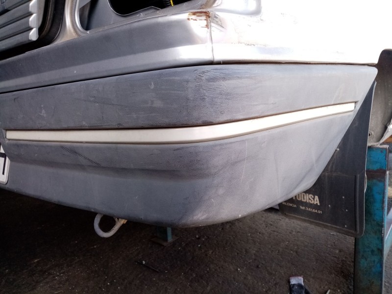 Recambio de paragolpes trasero para peugeot 309 ii (3c, 3a) 1.4 referencia OEM IAM 741166  