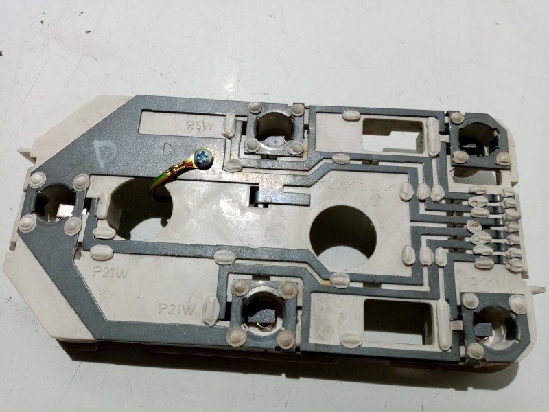 Recambio de portalamparas para peugeot 309 ii (3c, 3a) 1.4 referencia OEM IAM   