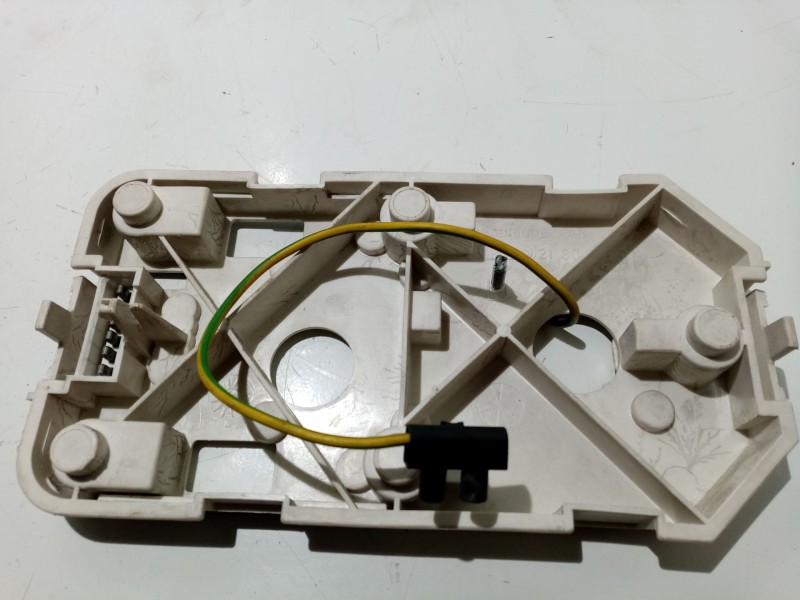 Recambio de portalamparas para peugeot 309 ii (3c, 3a) 1.4 referencia OEM IAM   