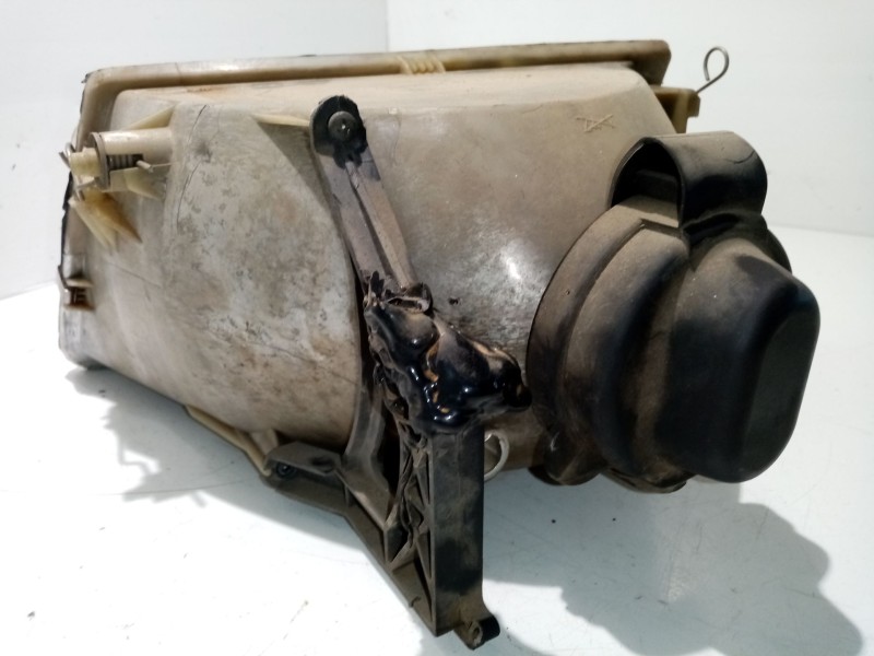 Recambio de faro derecho para peugeot 309 ii (3c, 3a) 1.4 referencia OEM IAM 620592  