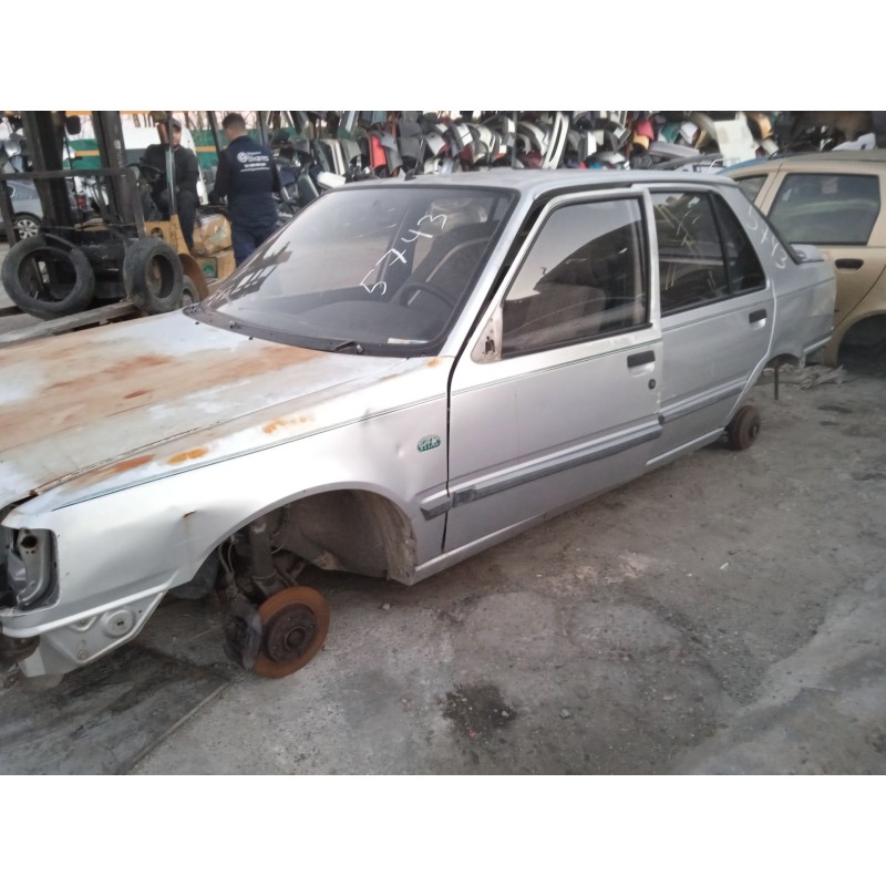 peugeot 309 ii (3c, 3a) del año 1992