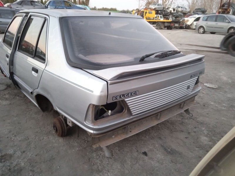 peugeot 309 ii (3c, 3a) del año 1992