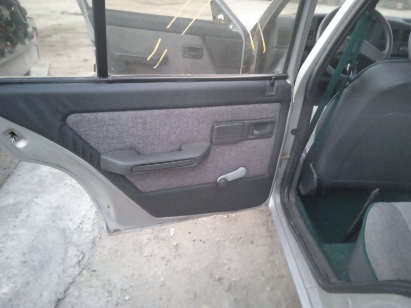 peugeot 309 ii (3c, 3a) del año 1992