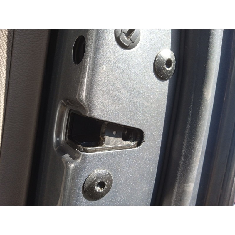 Recambio de cerradura puerta trasera derecha para volkswagen passat b6 (3c2) 2.0 tdi 16v referencia OEM IAM 3C1837016A  