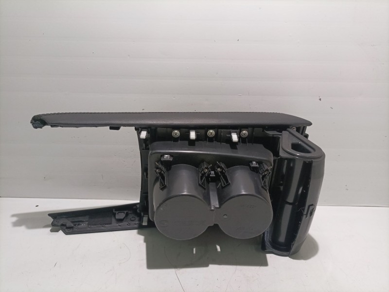 Recambio de guantera para mazda 6 sedán (gj, gl) 2.2 d (gj2fp) referencia OEM IAM GML860482  