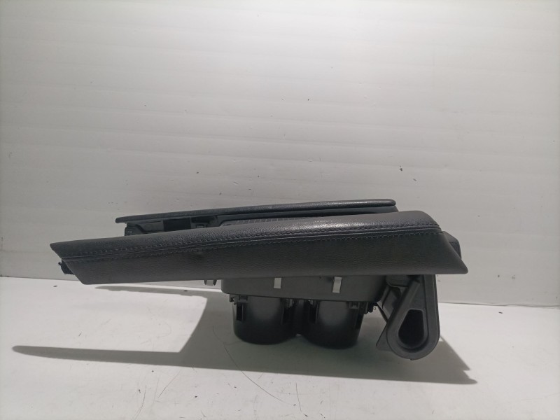 Recambio de guantera para mazda 6 sedán (gj, gl) 2.2 d (gj2fp) referencia OEM IAM GML860482  