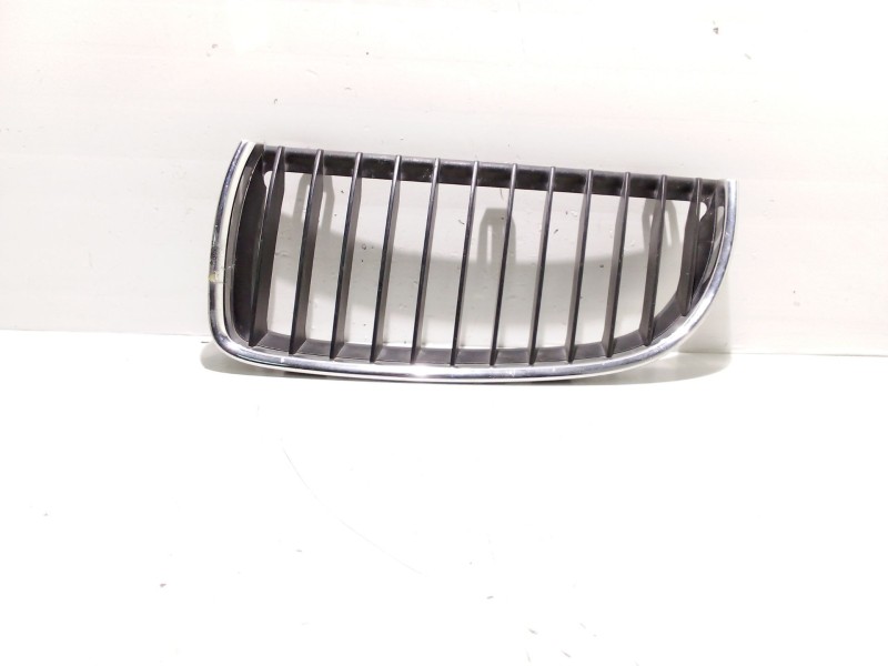 Recambio de rejilla delantera para bmw serie 3 berlina (e90) 320d referencia OEM IAM 22405910  