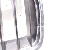 Recambio de rejilla delantera para bmw serie 3 berlina (e90) 320d referencia OEM IAM 22405910   2