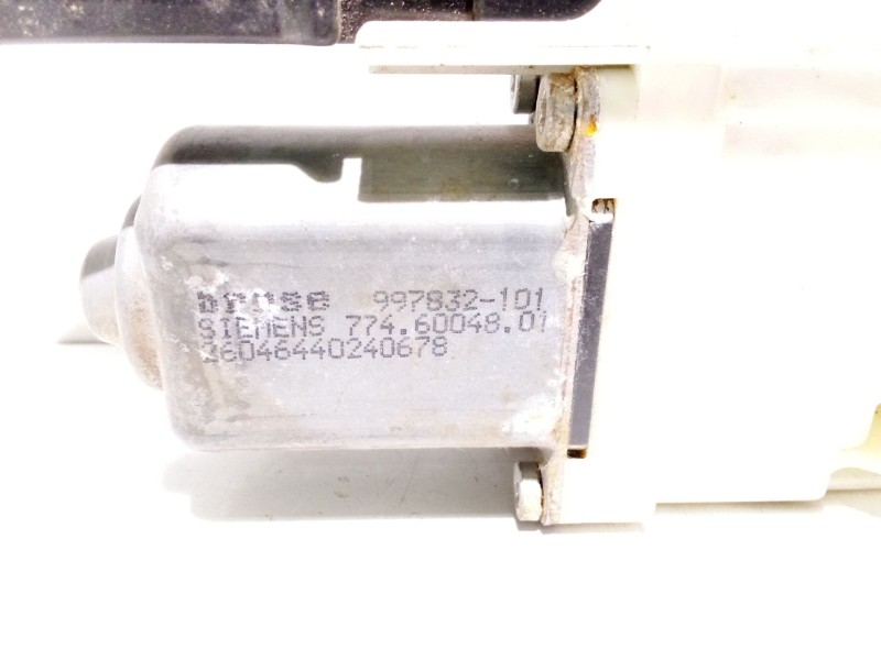 Recambio de motor elevalunas delantero derecho para citroën c5 berlina collection referencia OEM IAM 0536010902  