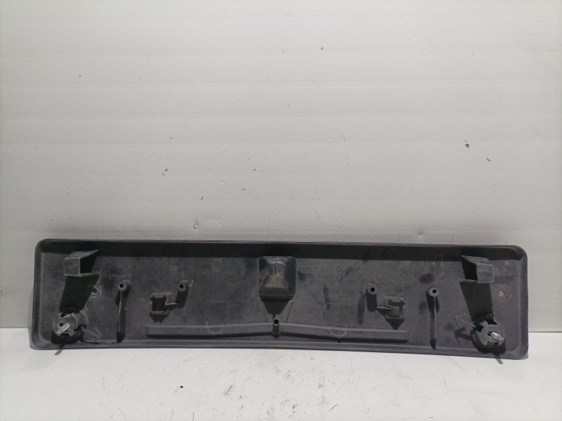 Recambio de moldura para mazda 6 sedán (gj, gl) 2.2 d (gj2fp) referencia OEM IAM GML850170B  