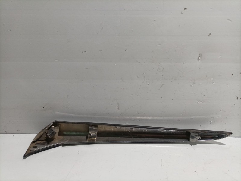 Recambio de moldura para mazda 6 sedán (gj, gl) 2.2 d (gj2fp) referencia OEM IAM GHK1508F0B  