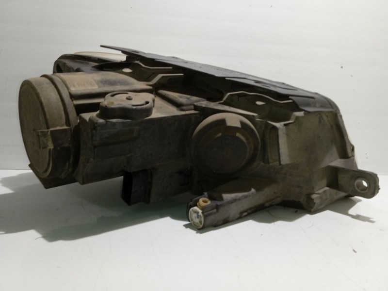 Recambio de faro izquierdo para volkswagen passat b6 (3c2) 2.0 tdi 16v referencia OEM IAM 3C0941005AA  