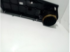 Recambio de rejilla aireadora para toyota auris ranchera familiar (_e18_) 2.0 d-4d (ade186_) referencia OEM IAM 5547002030   2