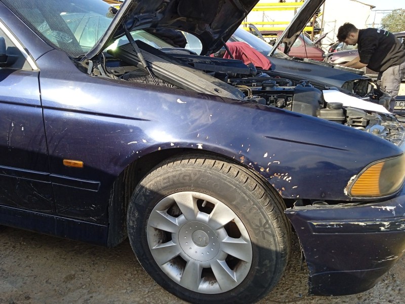 Recambio de aleta delantera derecha para bmw serie 5 berlina (e39) 520i exclusive referencia OEM IAM 41358162134  