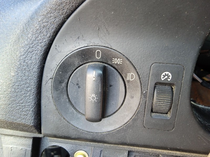 Recambio de mando luces para bmw serie 5 berlina (e39) 520i exclusive referencia OEM IAM   