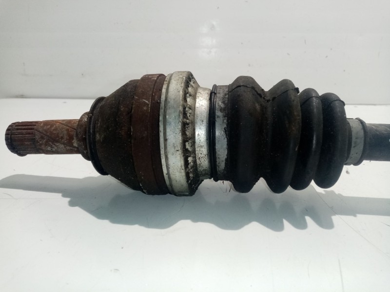 Recambio de transmision delantera izquierda para opel astra h (a04) 1.4 (l48) referencia OEM IAM 374545  