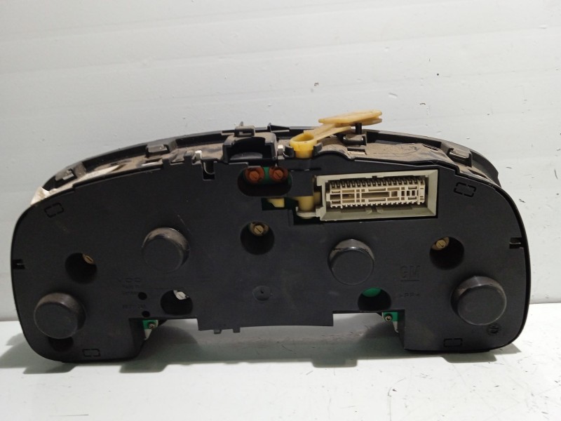 Recambio de cuadro instrumentos para opel astra g caravan referencia OEM IAM 09228750DY 110008830019 