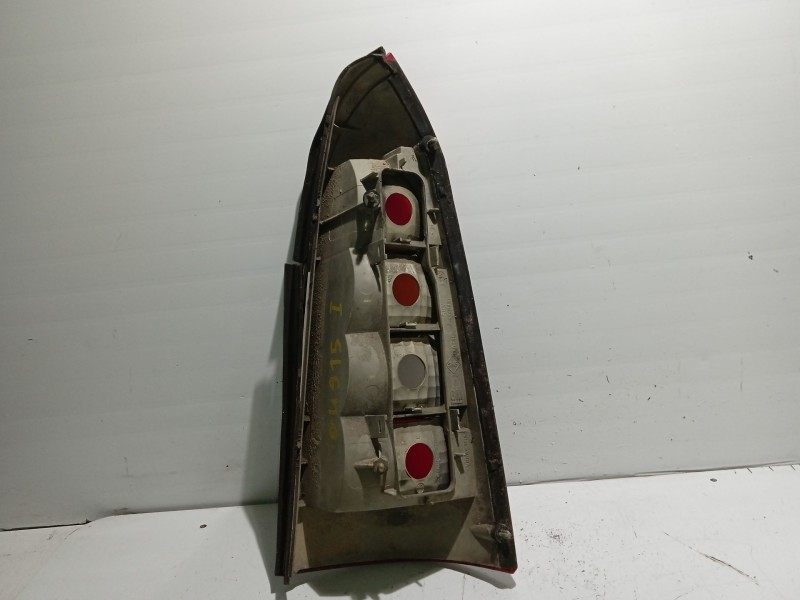 Recambio de piloto trasero izquierdo para opel astra g caravan referencia OEM IAM 6223017  