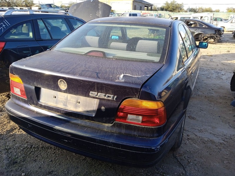bmw serie 5 berlina (e39) del año 2001