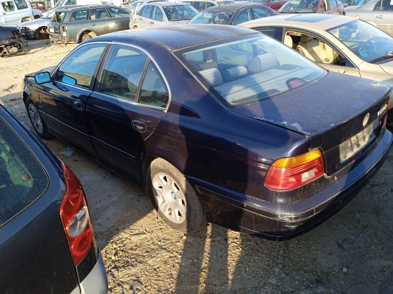 bmw serie 5 berlina (e39) del año 2001