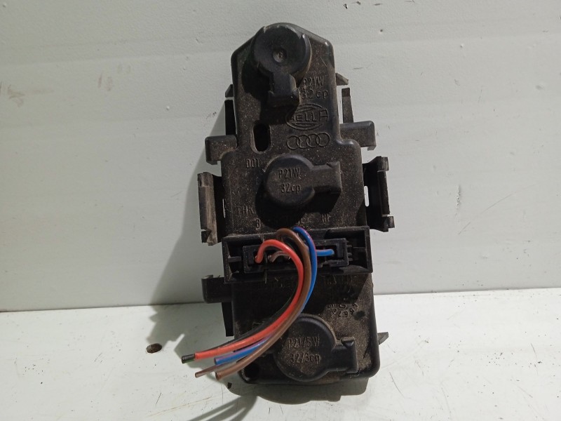 Recambio de portalamparas para audi a6 berlina (4b2) 1.8 t referencia OEM IAM   