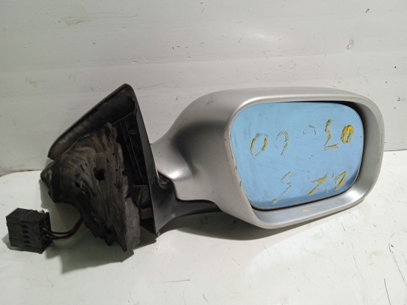 Recambio de retrovisor derecho para audi a6 berlina (4b2) 1.8 t referencia OEM IAM NVE2311  