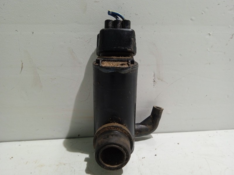 Recambio de bomba limpia para toyota rav 4 funcruiser (a1) referencia OEM IAM 8531020190  