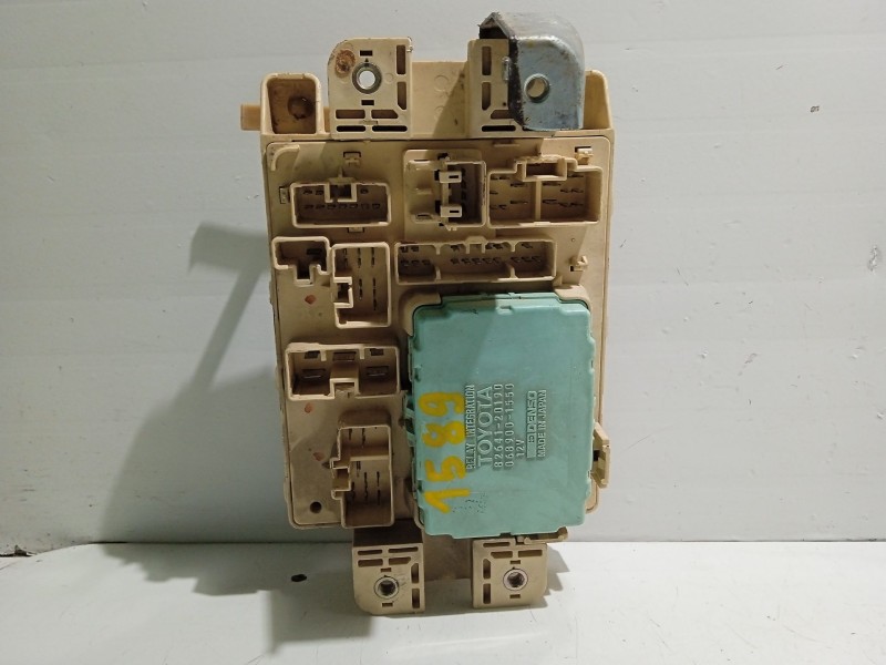 Recambio de caja reles / fusibles para toyota rav 4 funcruiser (a1) referencia OEM IAM 8264120190  