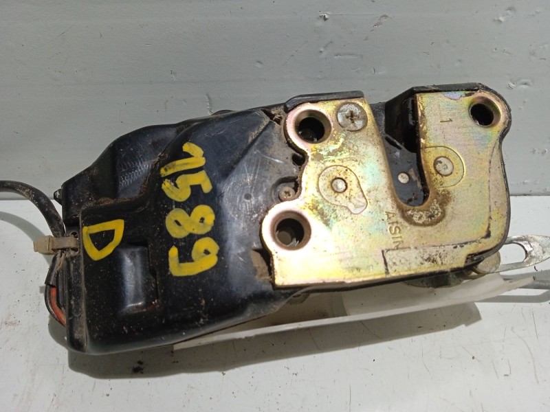 Recambio de cerradura puerta trasera derecha para toyota rav 4 funcruiser (a1) referencia OEM IAM 6903042221  