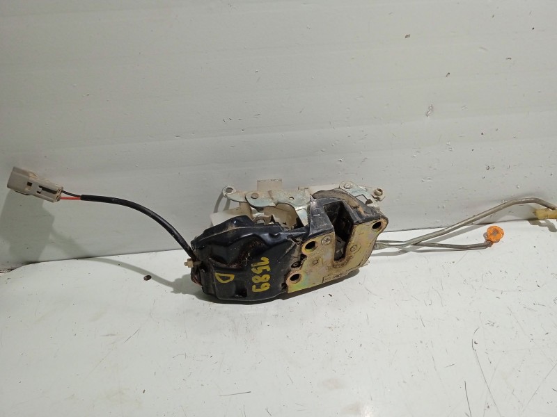 Recambio de cerradura puerta trasera derecha para toyota rav 4 funcruiser (a1) referencia OEM IAM 6903042221  