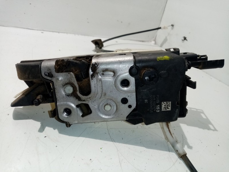 Recambio de cerradura puerta delantera izquierda para citroën c3 sx referencia OEM IAM 836153  