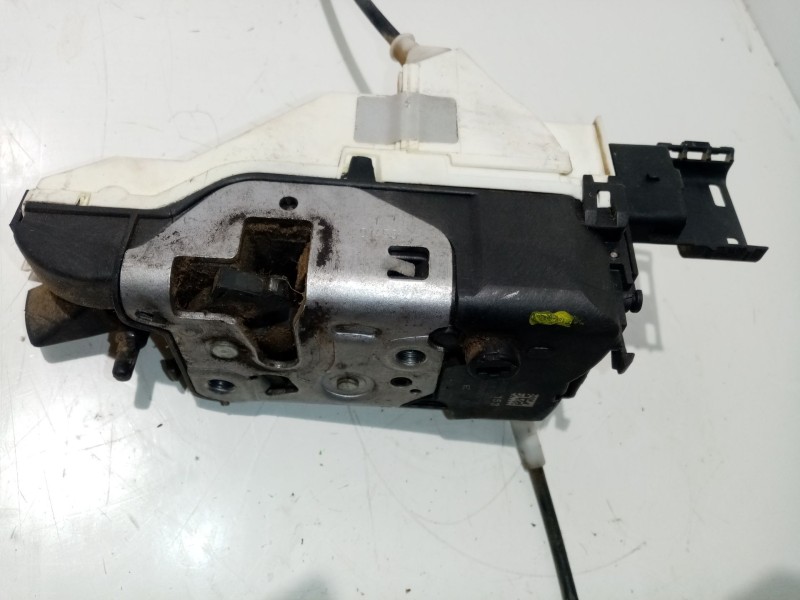 Recambio de cerradura puerta delantera izquierda para citroën c3 sx referencia OEM IAM 836153  
