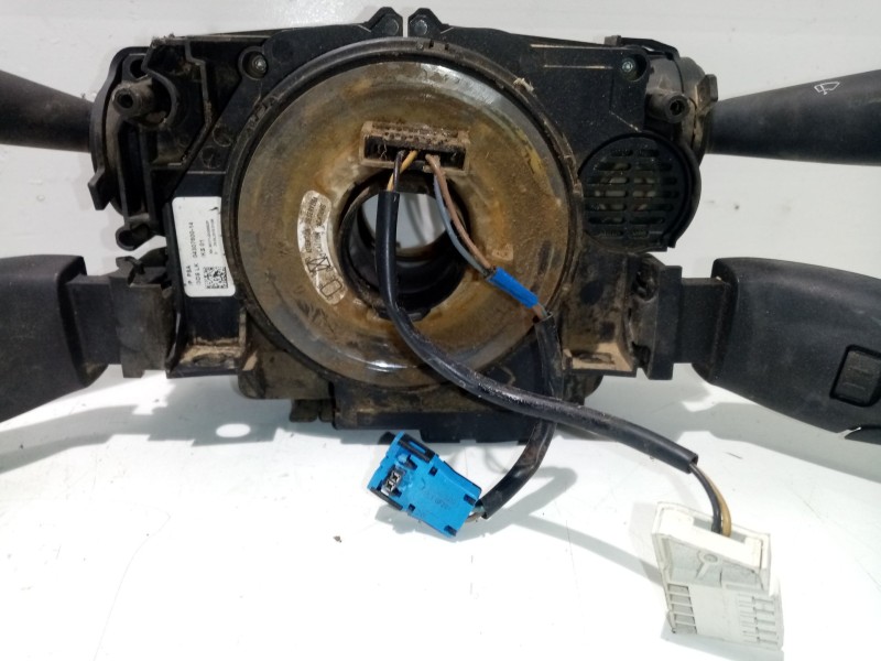 Recambio de com2000 para citroën c3 sx referencia OEM IAM 96667324XT  