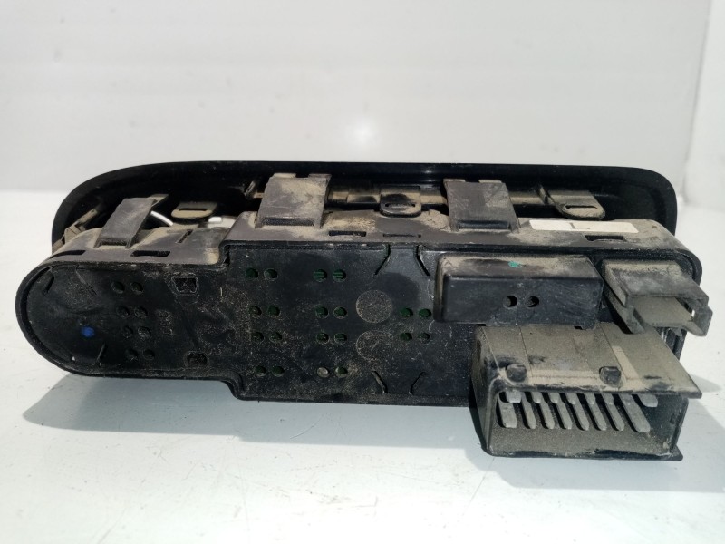 Recambio de mando elevalunas delantero izquierdo para citroën c3 sx referencia OEM IAM 96637530XT  