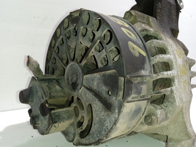 Recambio de alternador para fiat punto berlina referencia OEM IAM 51854103  