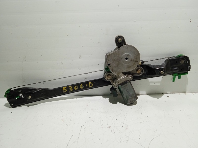 Recambio de elevalunas delantero derecho para fiat punto berlina referencia OEM IAM 51786728  