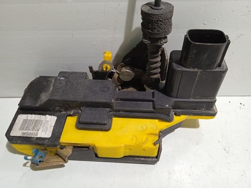 Recambio de cerradura puerta trasera derecha para volvo xc90 d5 referencia OEM IAM 8650554  